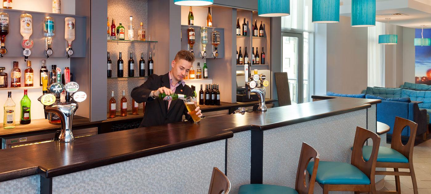 Leonardo Hotel Plymouth Restaurang bild