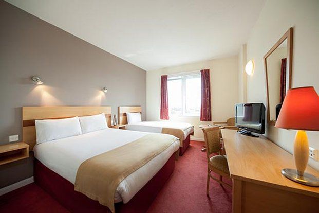 Leonardo Hotel Plymouth Rum bild